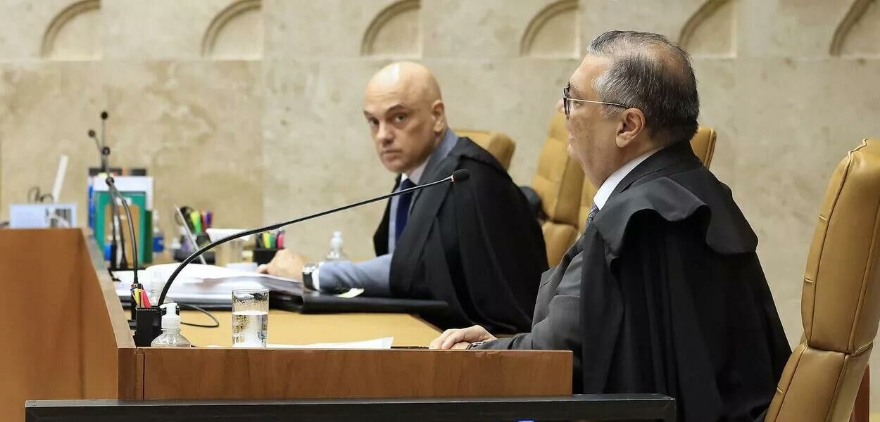Imagem de compartilhamento para o artigo Julgamento de Bolsonaro no STF: Votos de Moraes e Dino podem ser concluídos nesta terça da MS Todo dia
